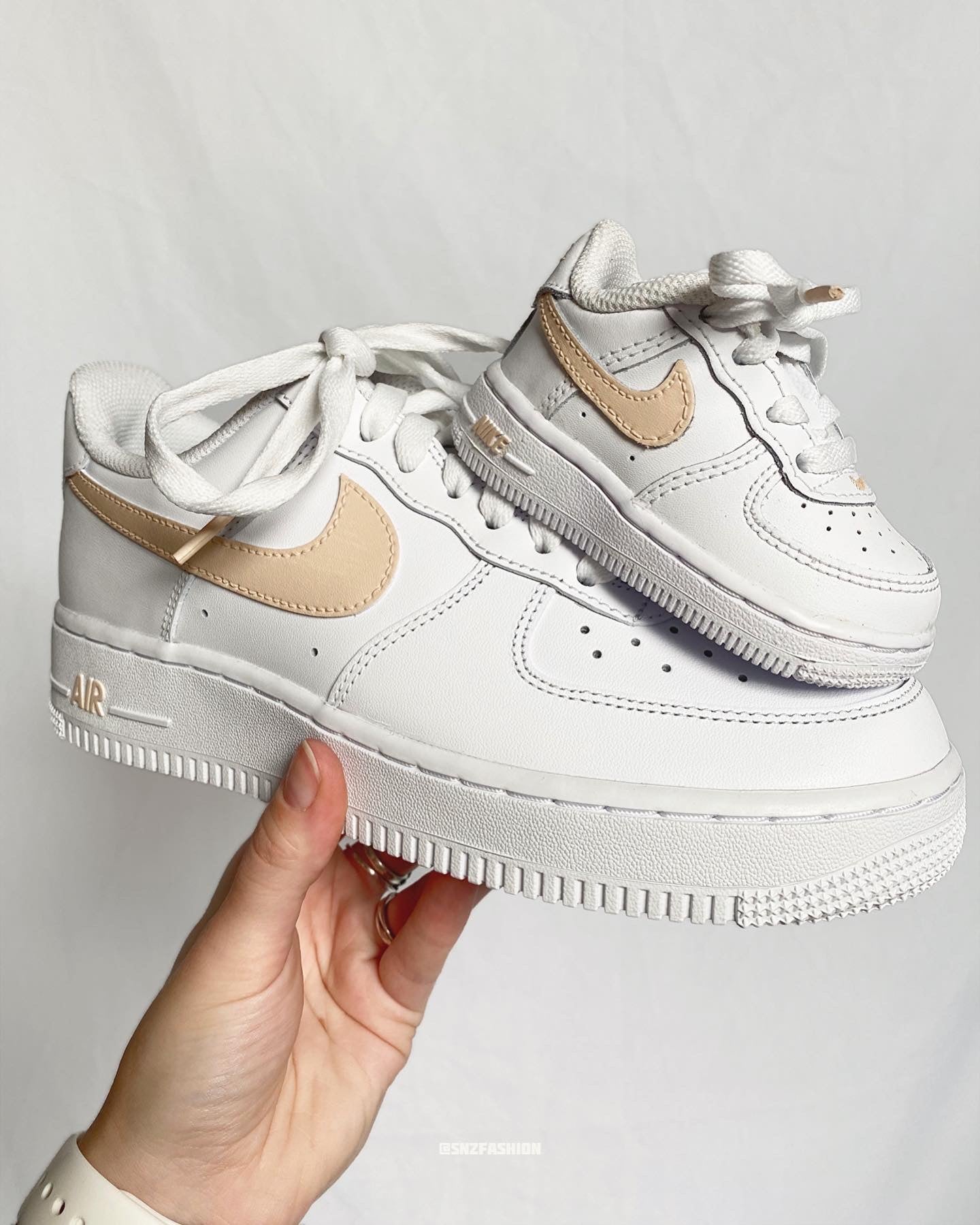 Beige deals colourswoosh airforces baby/kids