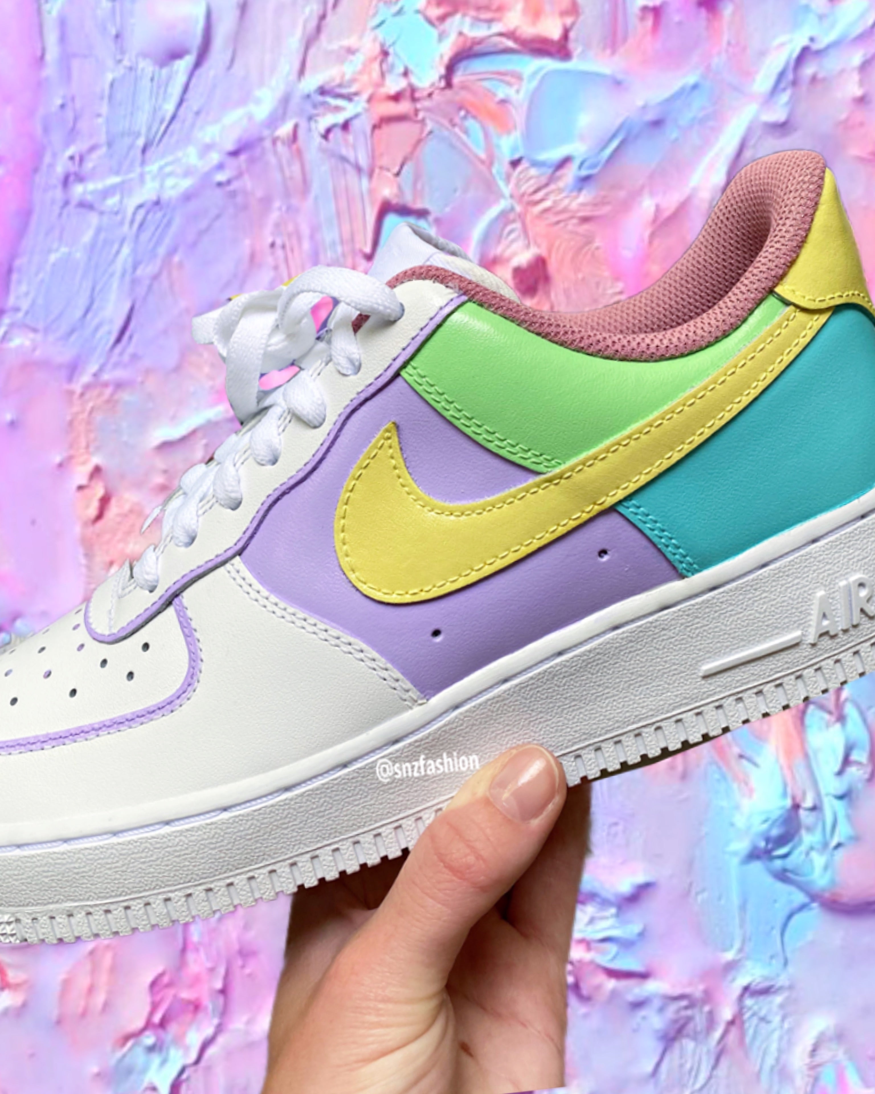 RAINBOW PASTEL NIKE AIR FORCE 1 SNZ FASHION