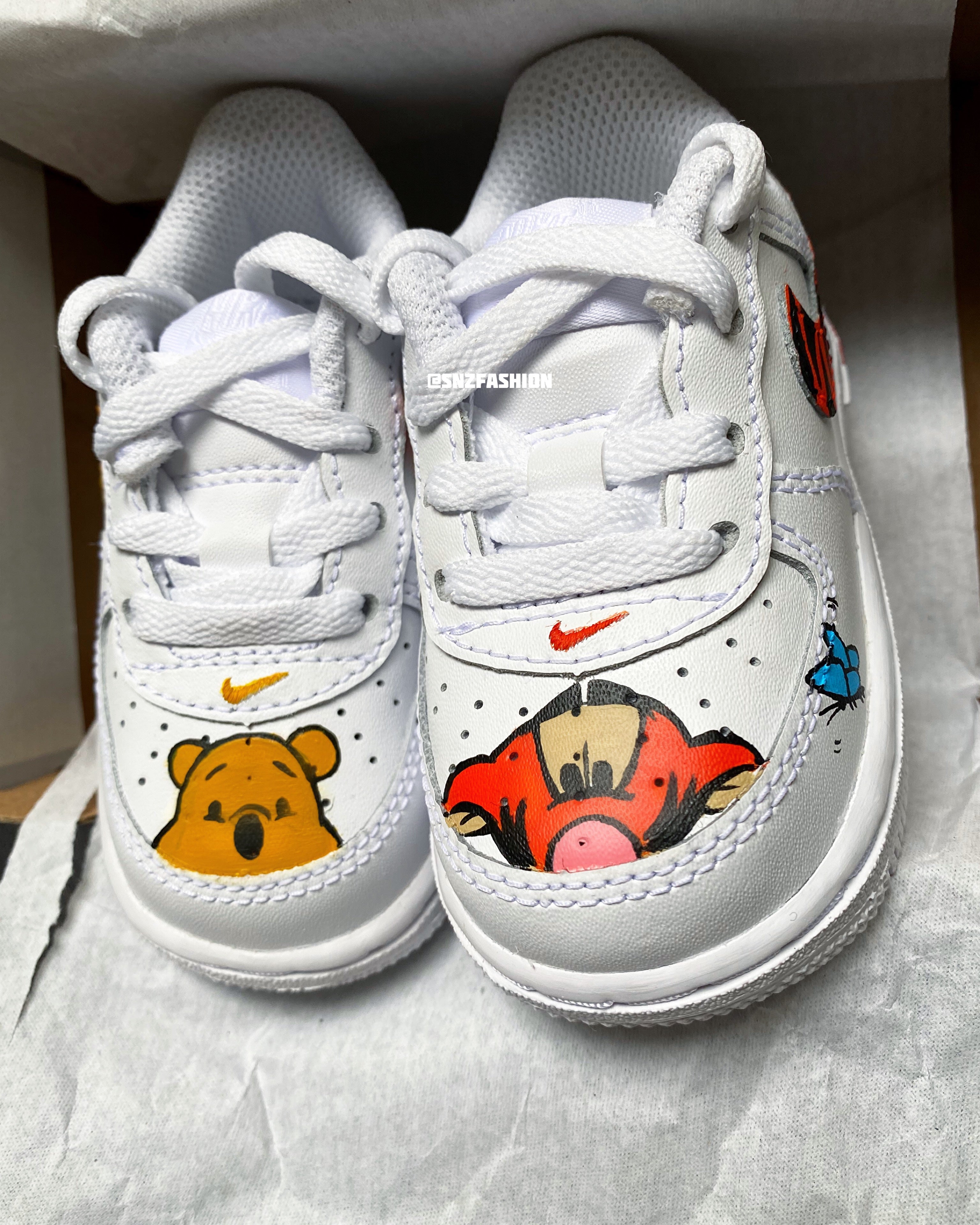 Winnie the pooh baby on sale shoes